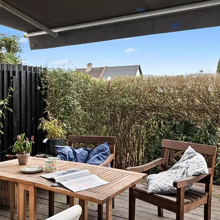 2 Bedroom Gorgeous In *
